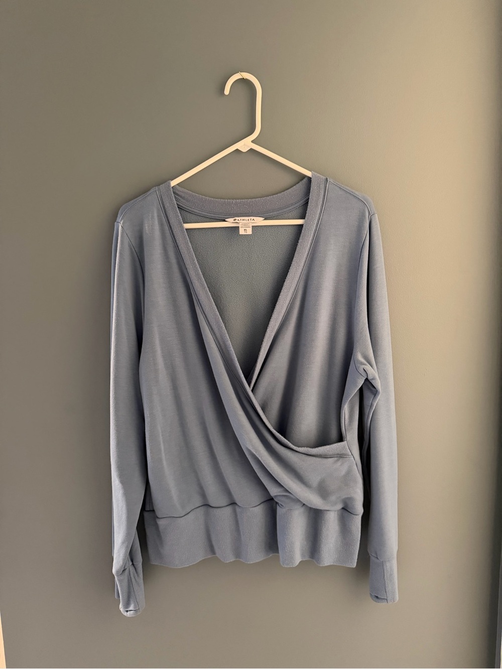 𝅺Athleta Purana Wrap Sweatshirt - Picture 1 of 9